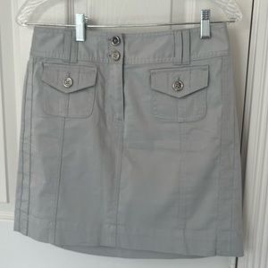 White House Black Market Women's Gray Cargo Mini Skirt | Size 4